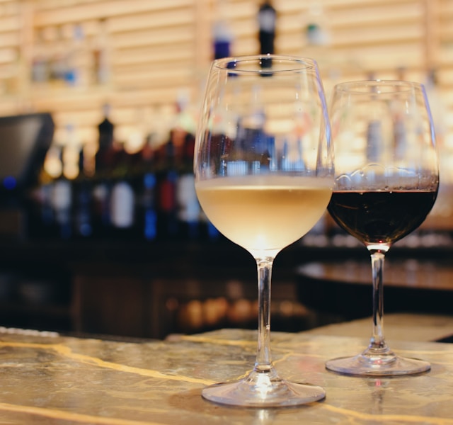 Sulfite Rot und Weiß Wein